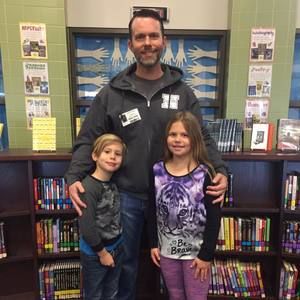 Meet your Posher, Warren